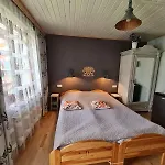 Koliba Nad Bialka Bed & Breakfast 3*
